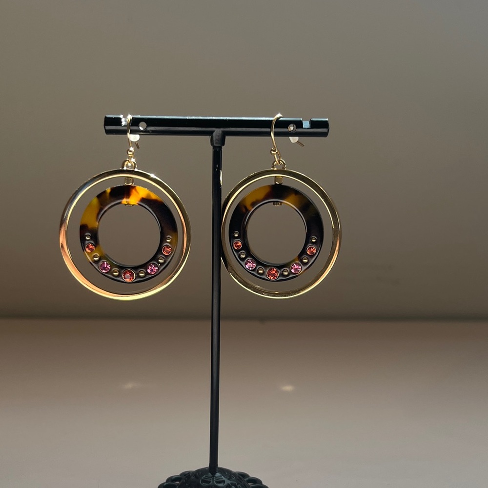 Kate Spade Out of Her Shell Hoop Earrings